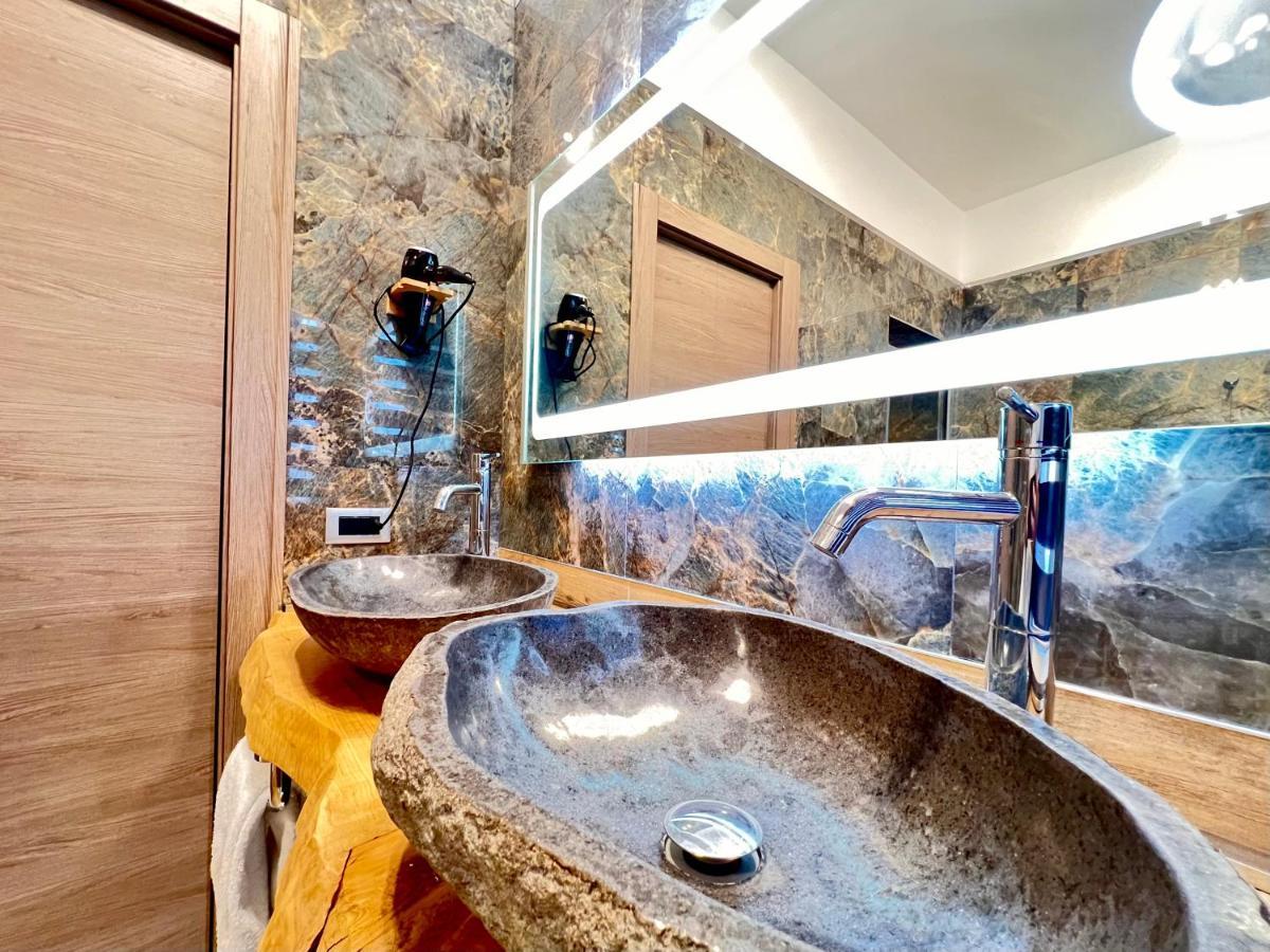 Carrubba'S Luxury Home San Giovanni La Punta Exterior foto